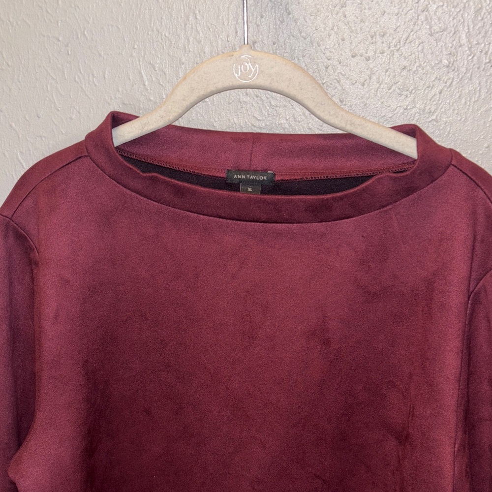 Elegant Ann Taylor Burgundy Wine Top Faux Suede Women's Size XL - Picture 2 of 6
